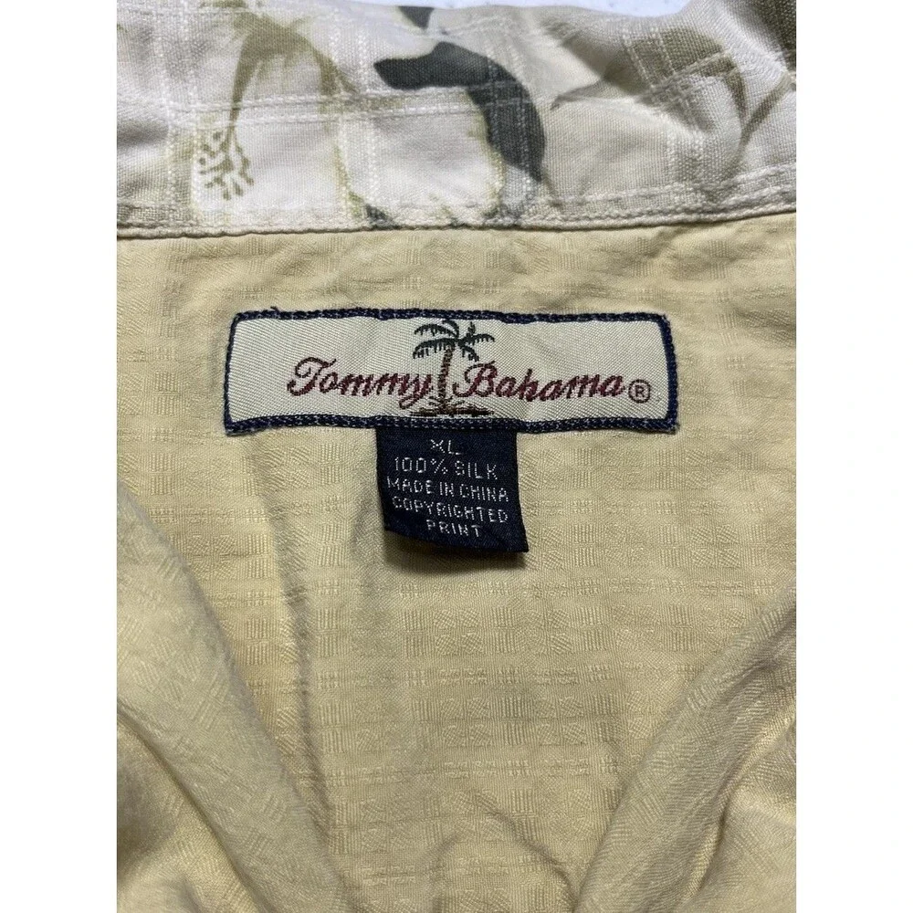 Men's Tommy Bahama 100% Silk Short Sleeve Camp Shirt - Size XL
